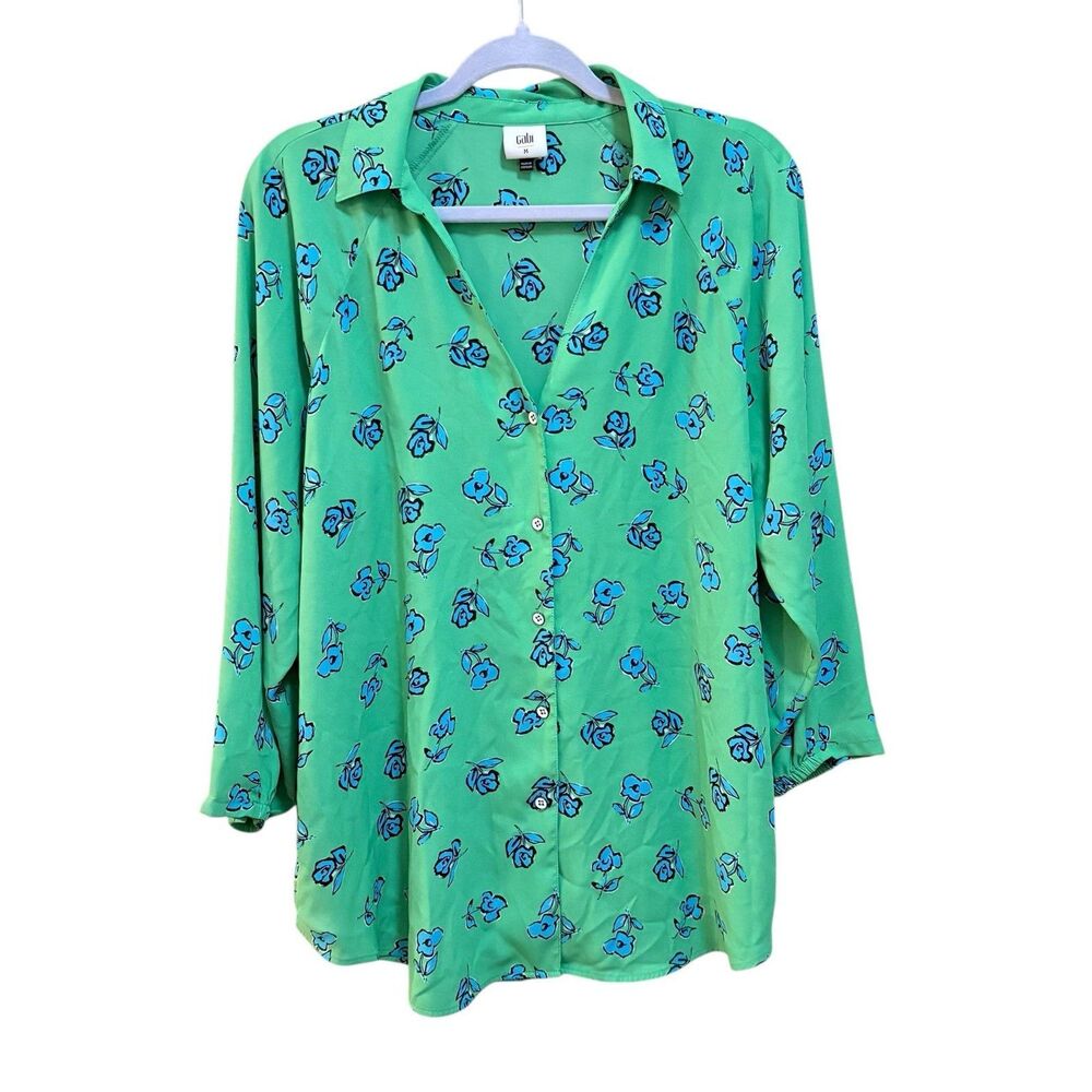 CAbi Tunic Blouse Womens Medium Green Floral Button Front 3/4 Sleeve Top - Picture 2 of 6